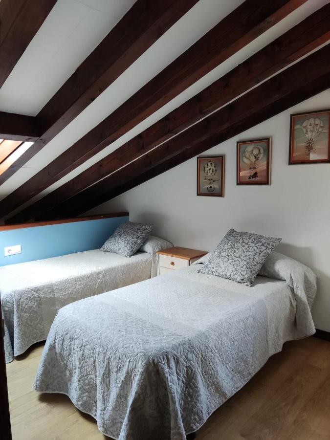Apartamentos Llave De Santillana Santillana del Mar Luaran gambar